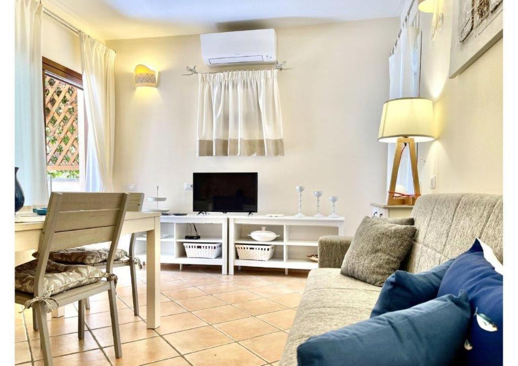 ポルト・オッティオルLe Residenze Sul Mare B6アパートメント エクステリア 写真