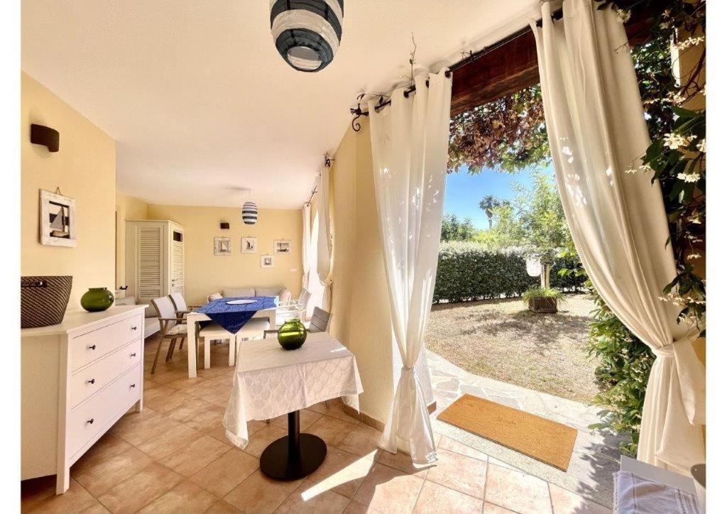 ポルト・オッティオルLe Residenze Sul Mare B6アパートメント エクステリア 写真